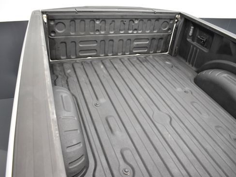 Used 2022 Ford F250 Lariat w/ Black Appearance Package image 41