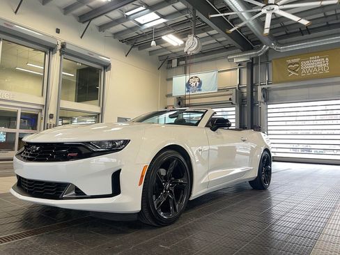 Used 2024 Chevrolet Camaro LT w/ RS Package image 3
