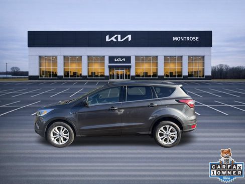 Used 2018 Ford Escape SEL AWD/4WD image 9