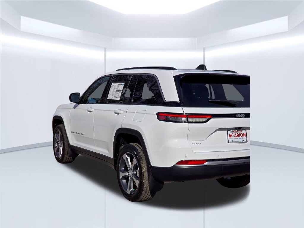 New 2026 Jeep Grand Cherokee Limited w/ Trailer Tow Package AWD/4WD image 41