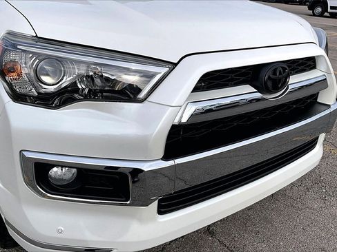 Used 2016 Toyota 4Runner Limited image 29