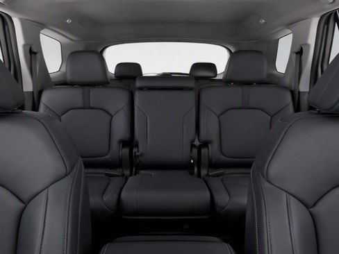 Used 2023 Honda Pilot Touring image 26