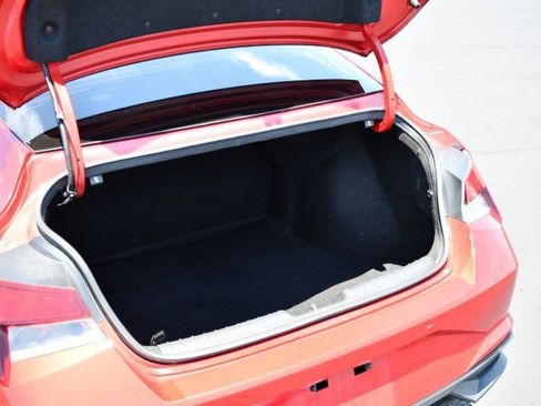 Used 2021 Hyundai Elantra SEL w/ Cargo Package FWD image 31
