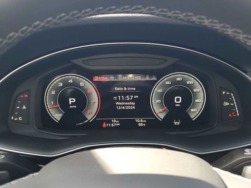 Certified 2025 Audi Q8 Premium Plus image 23