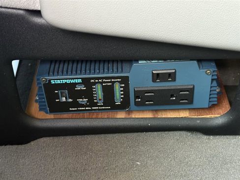 Used 2006 Ford E-450 and Econoline 450 image 9