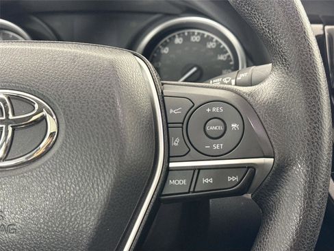 Used 2023 Toyota Camry LE w/ Convenience Package image 17