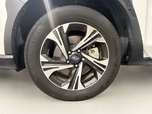 Used 2024 Subaru Crosstrek 2.0i Premium image 20