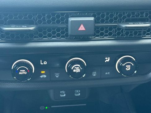 New 2026 Honda HR-V LX image 20