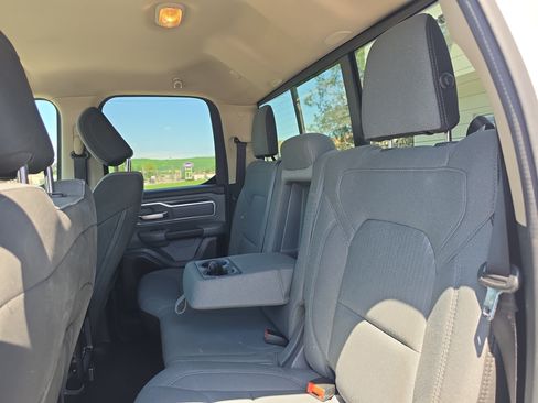 Used 2020 RAM 1500 Big Horn AWD/4WD image 14