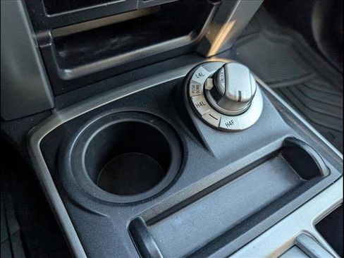 Used 2011 Toyota 4Runner Limited image 16