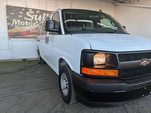 Used 2017 Chevrolet Express 2500 LS image 6