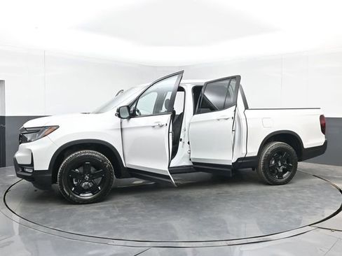 New 2026 Honda Ridgeline Black Edition image 52
