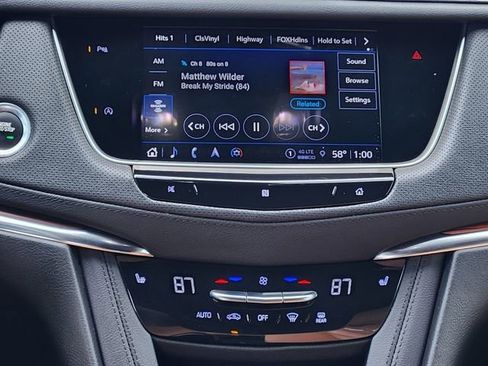 Used 2021 Cadillac XT5 Premium Luxury image 13