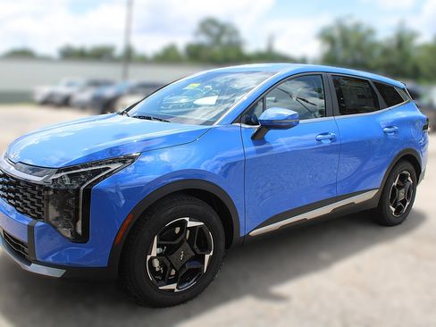 New 2026 Kia Sportage EX FWD image 15