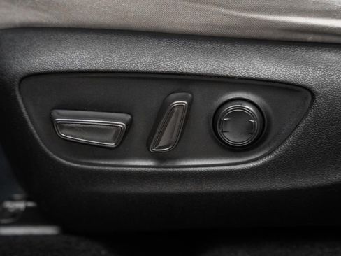 Used 2022 Toyota RAV4 XLE image 22