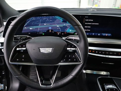 Used 2024 Cadillac Lyriq Sport image 18