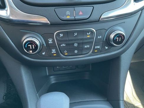 Certified 2024 Chevrolet Equinox LT image 15