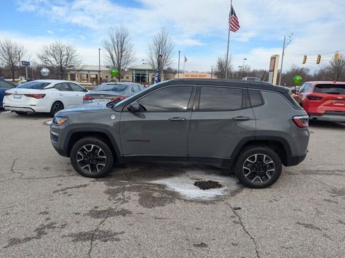 Used 2019 Jeep Compass Trailhawk w/ Cold Weather Group image 6