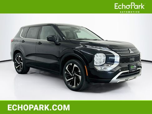 Used 2024 Mitsubishi Outlander SE AWD/4WD image 1