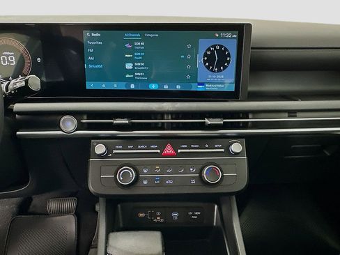 New 2026 Hyundai Tucson SE image 11