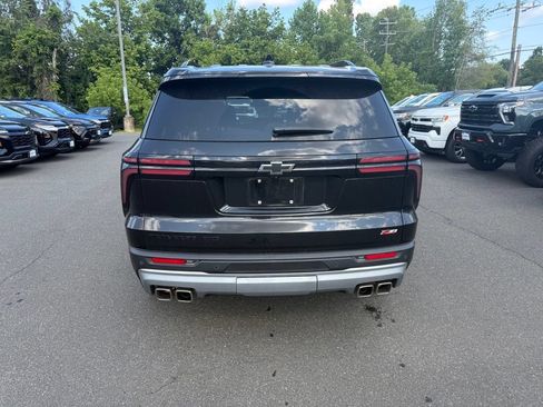 Used 2024 Chevrolet Traverse Z71 AWD/4WD image 9