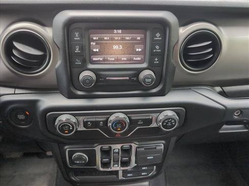 Used 2020 Jeep Gladiator Sport w/ Quick Order Package 24S AWD/4WD image 13