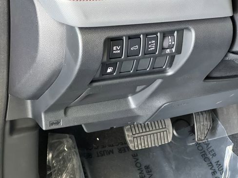 New 2026 Subaru Forester Touring AWD/4WD image 29