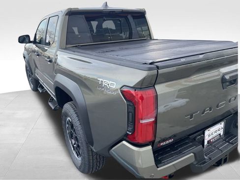 New 2026 Toyota Tacoma TRD Off-Road AWD/4WD image 7