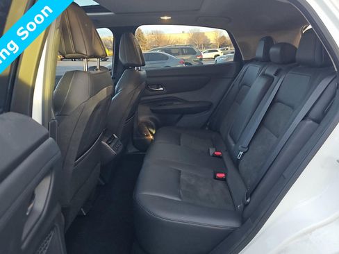 Used 2024 Nissan Ariya EVOLVE+ e-4ORCE image 12