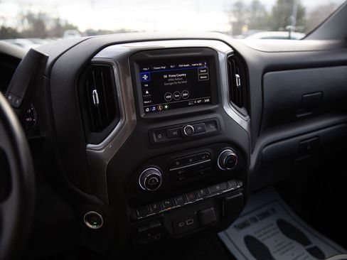 Certified 2024 Chevrolet Silverado 2500 Custom w/ Custom Value Package image 14