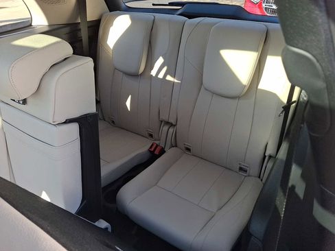 Certified 2023 Mercedes-Benz GLB 250 4MATIC image 2