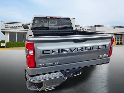 Used 2024 Chevrolet Silverado 1500 High Country w/ High Country Premium Package AWD/4WD image 4