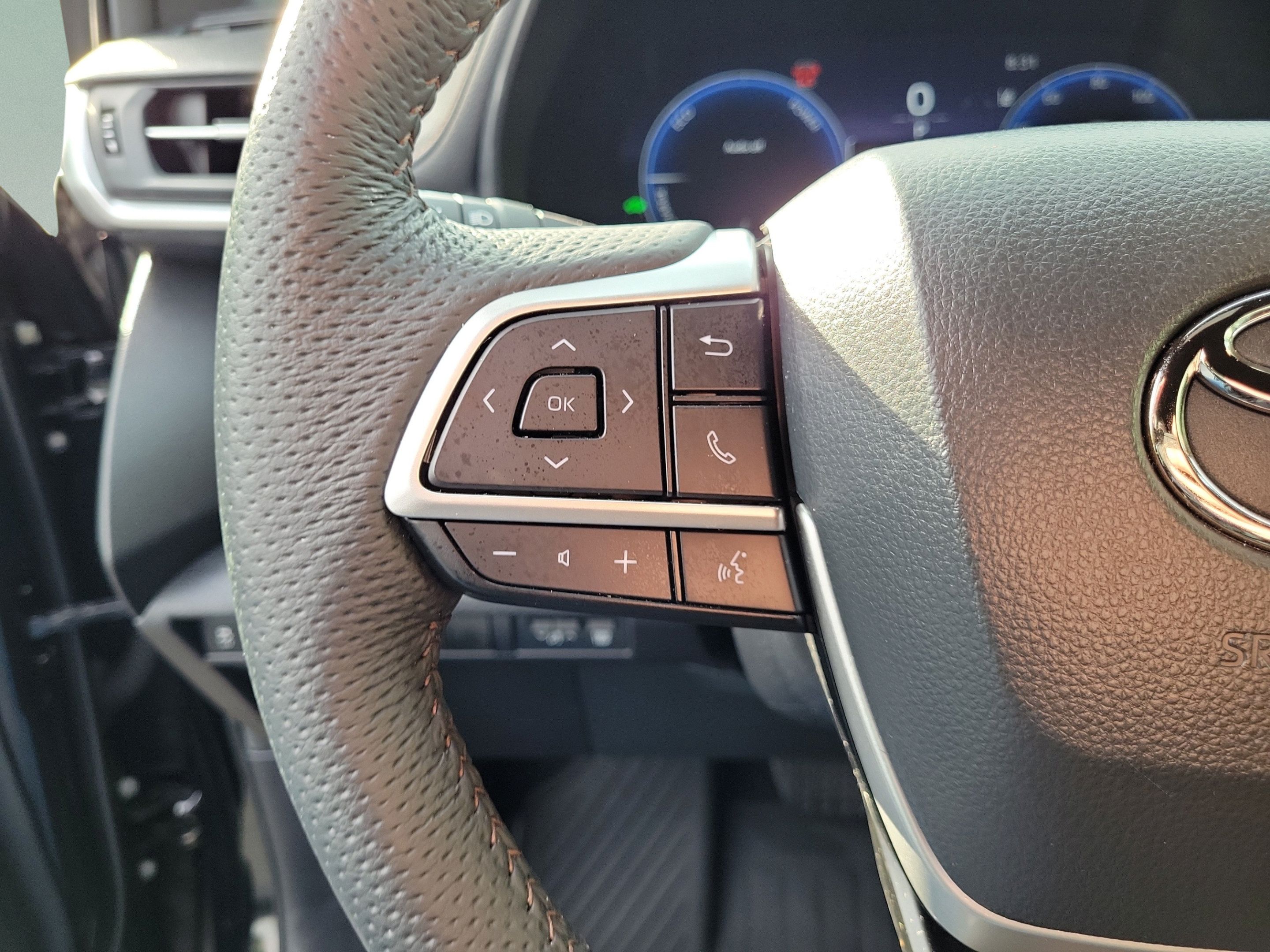 Certified 2026 Toyota Sienna Limited FWD image 46