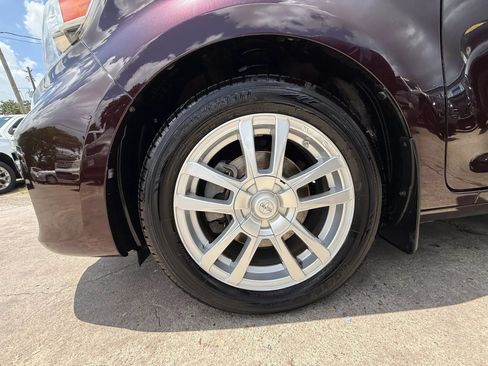 Used 2015 Scion xB FWD image 23