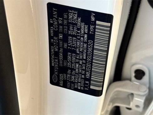 New 2025 Hyundai Tucson Limited image 26