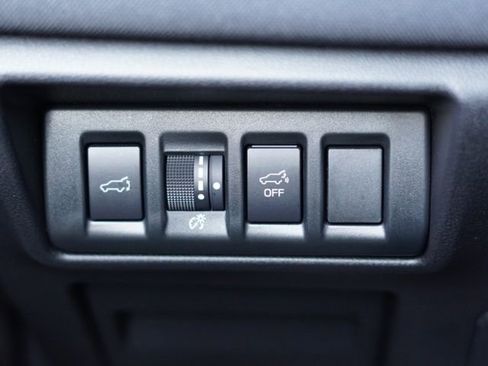 Used 2025 Subaru Outback Premium w/ Popular Package #1A AWD/4WD image 20