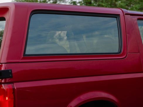 Used 1994 Ford Bronco XLT image 30