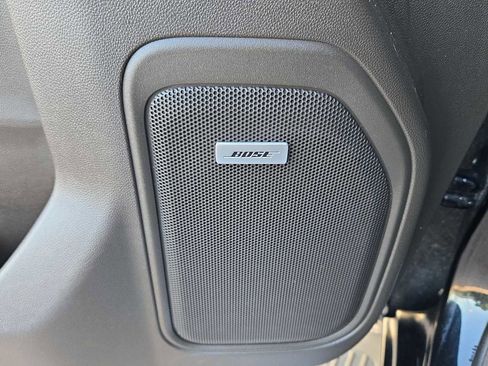 Used 2022 GMC Sierra 1500 SLT w/ SLT Premium Plus Package image 30