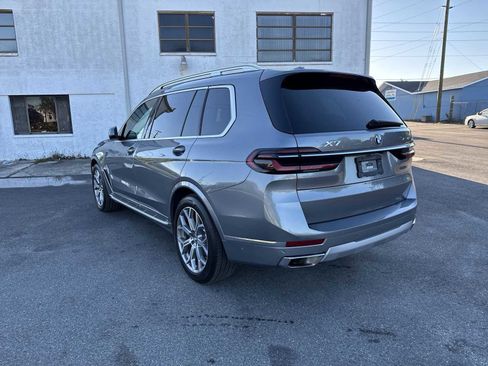 Used 2024 BMW X7 xDrive40i w/ Premium Package image 4