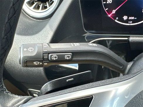 Certified 2025 Mercedes-Benz GLA 250 4MATIC image 25