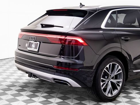 Used 2024 Audi Q8 Prestige w/ Prestige Package image 35
