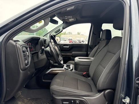 Used 2022 Chevrolet Silverado 1500 LT Trail Boss w/ Bed Protection Package AWD/4WD image 16
