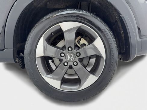 Used 2018 Honda HR-V EX image 48