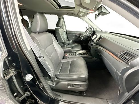 Used 2022 Honda Pilot Special Edition image 30