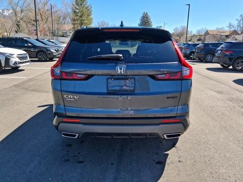 Used 2025 Honda CR-V Sport image 4