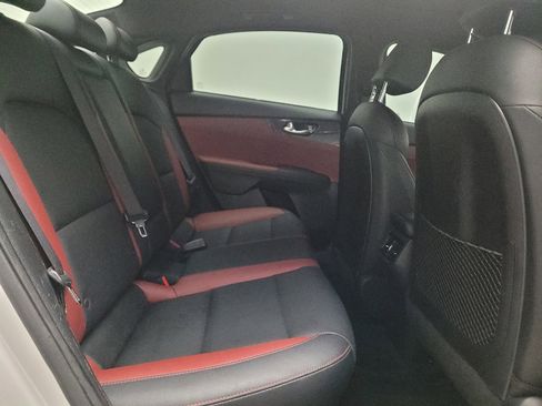 Used 2020 Kia Forte EX w/ EX Special Edition FWD image 19