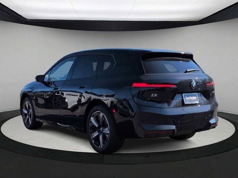 New 2026 BMW iX xDrive60 w/ Premium Package AWD/4WD image 6