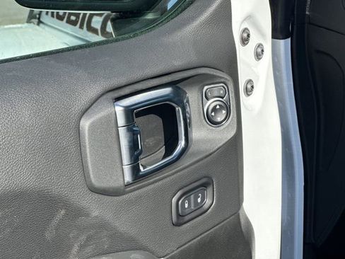 New 2026 Jeep Wrangler Unlimited Rubicon w/ Safety Group image 12