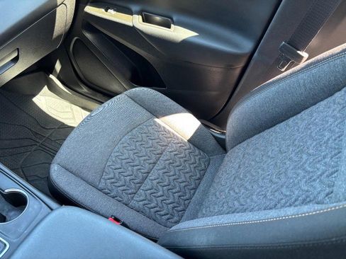 Used 2023 Chevrolet Equinox LT image 15