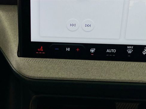 New 2026 Ford Maverick XLT image 23